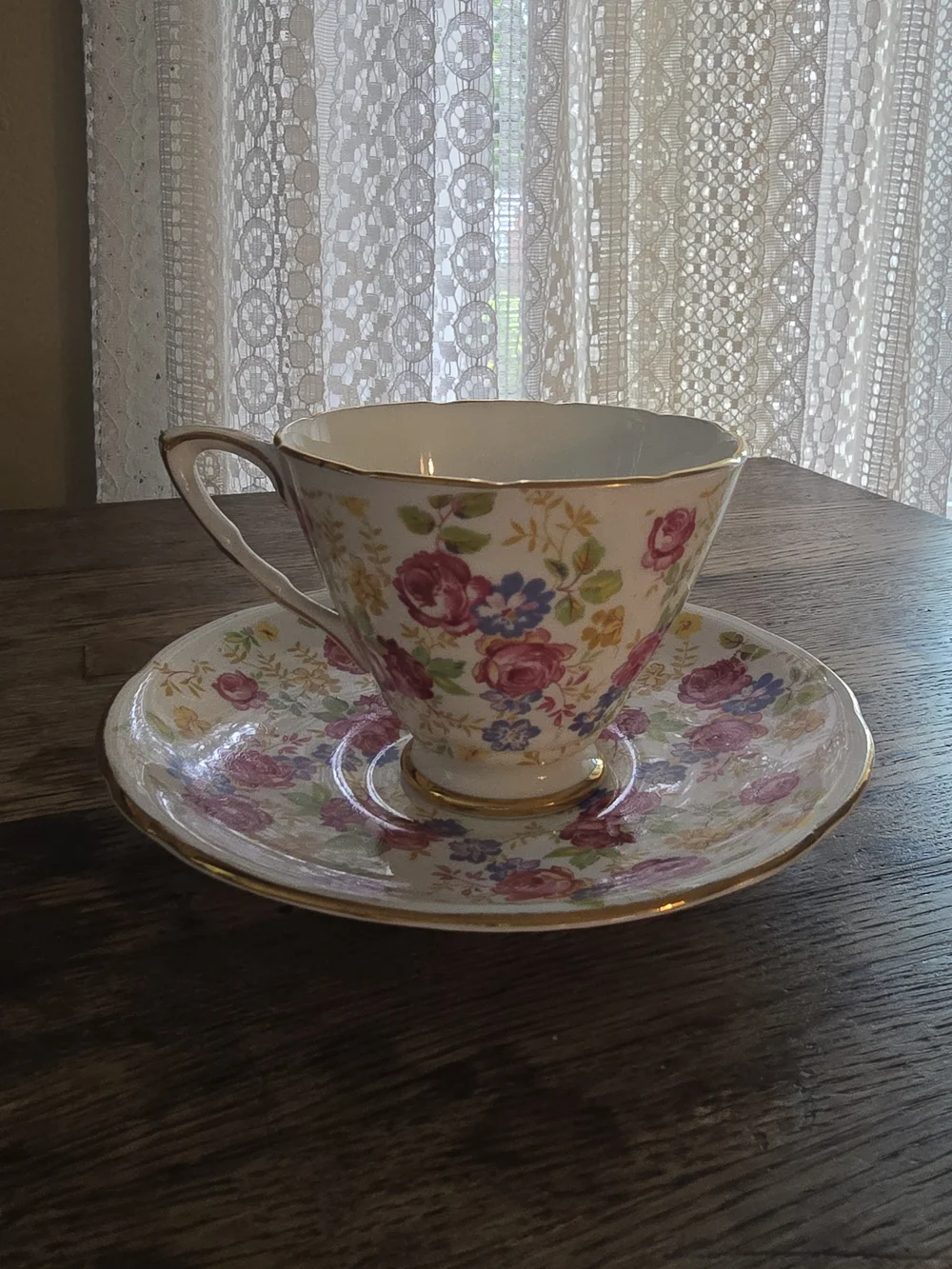 Vintage June Roses Floral Bone China Porcelain Teacup & Saucer Set - Pink Floral